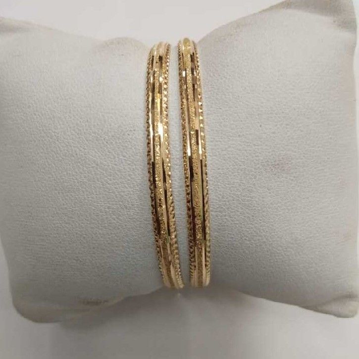 Exclusive Light Weight Hollow Bangle