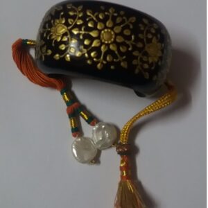 wooden goldwork handbraslate