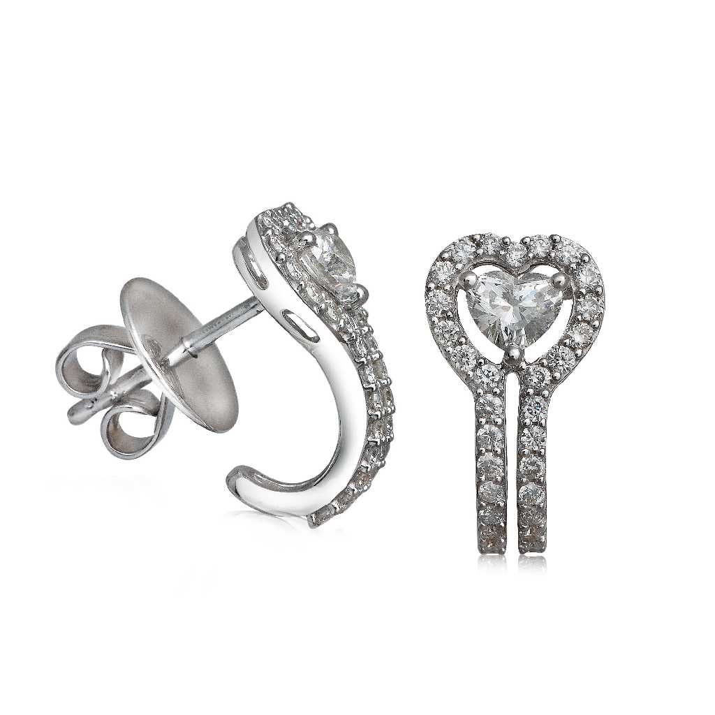 916 Gold Heart Shape Diamond Earrings