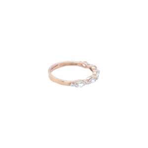 Radiant dainty ring