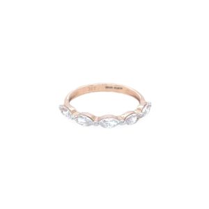 Radiant dainty ring