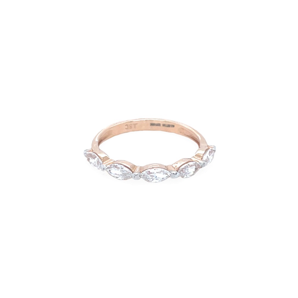 Radiant dainty ring