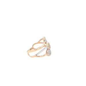 Timeless 18 karat yellow gold finger ring