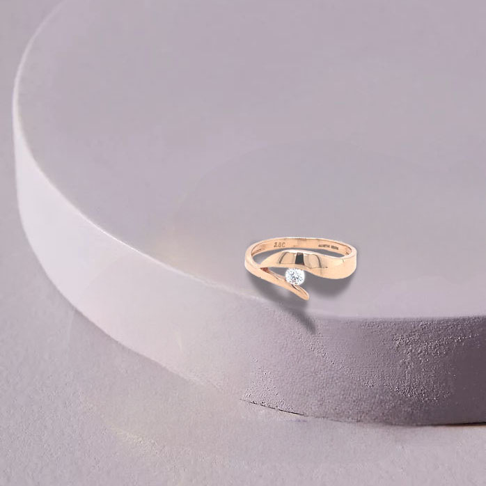 Timeless Stylish Gold Ring