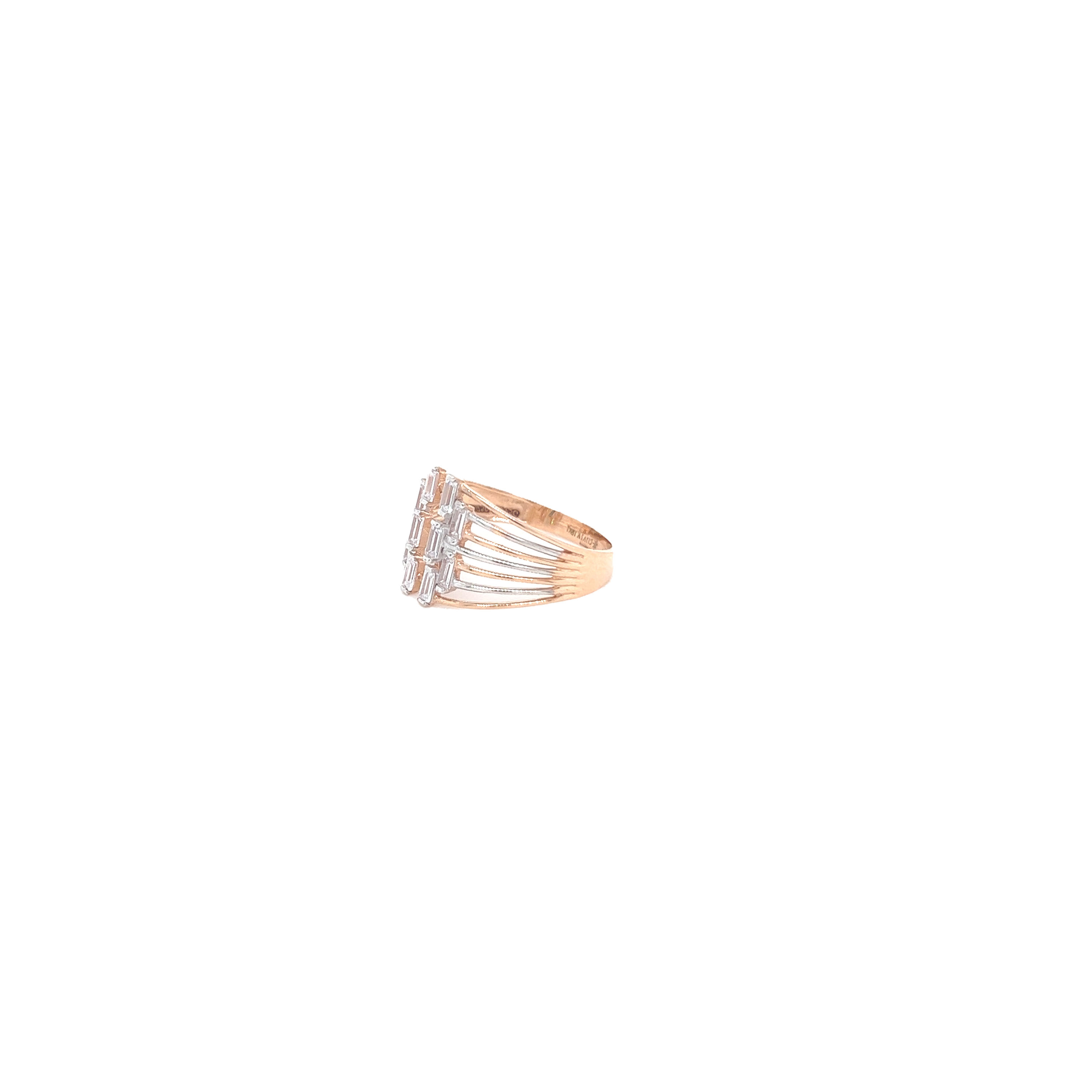 Glamorous Outflow Gold Ring