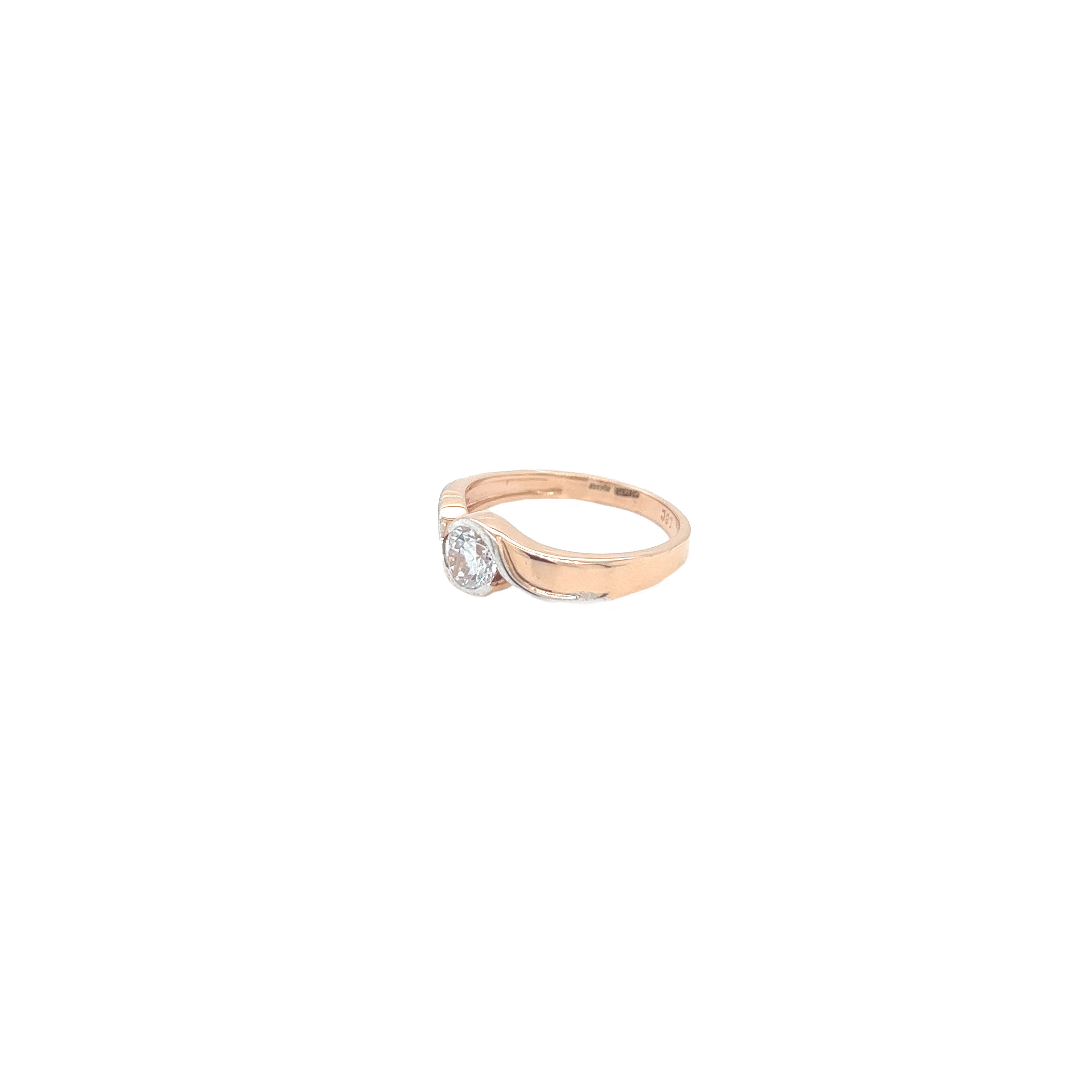 Striking Band Gold Ring