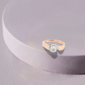 Striking Band Gold Ring