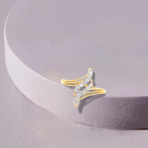 Modern Delicate Gold Ring