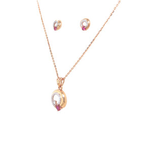 Modish Pendant Set