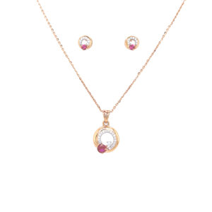 Modish Pendant Set