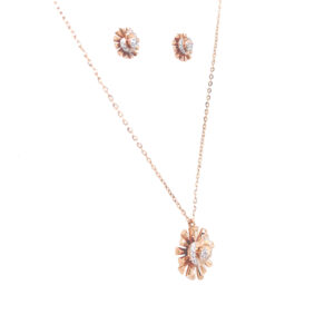 Charming Leaf Pattern Diamond Pendant And Earrings Set