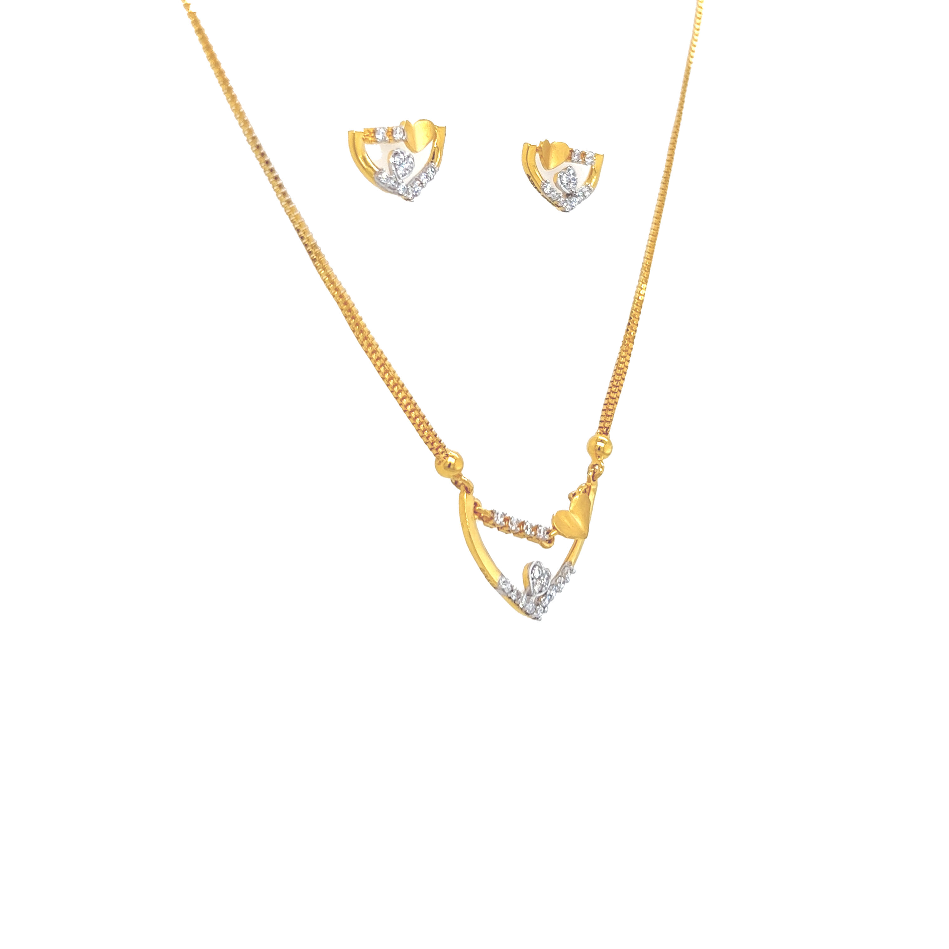 Majestic Gold Pendant And Earrings Set