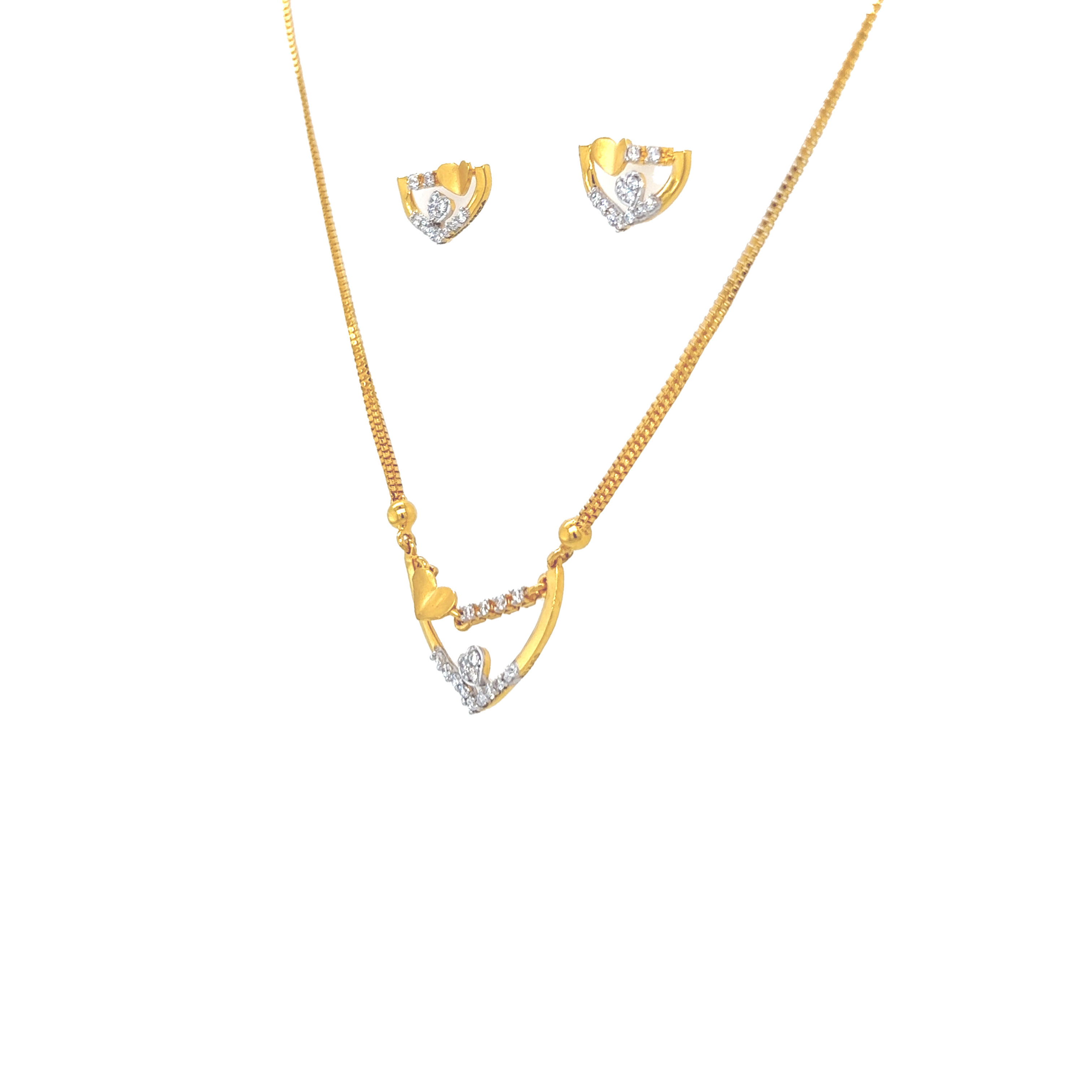 Majestic Gold Pendant And Earrings Set