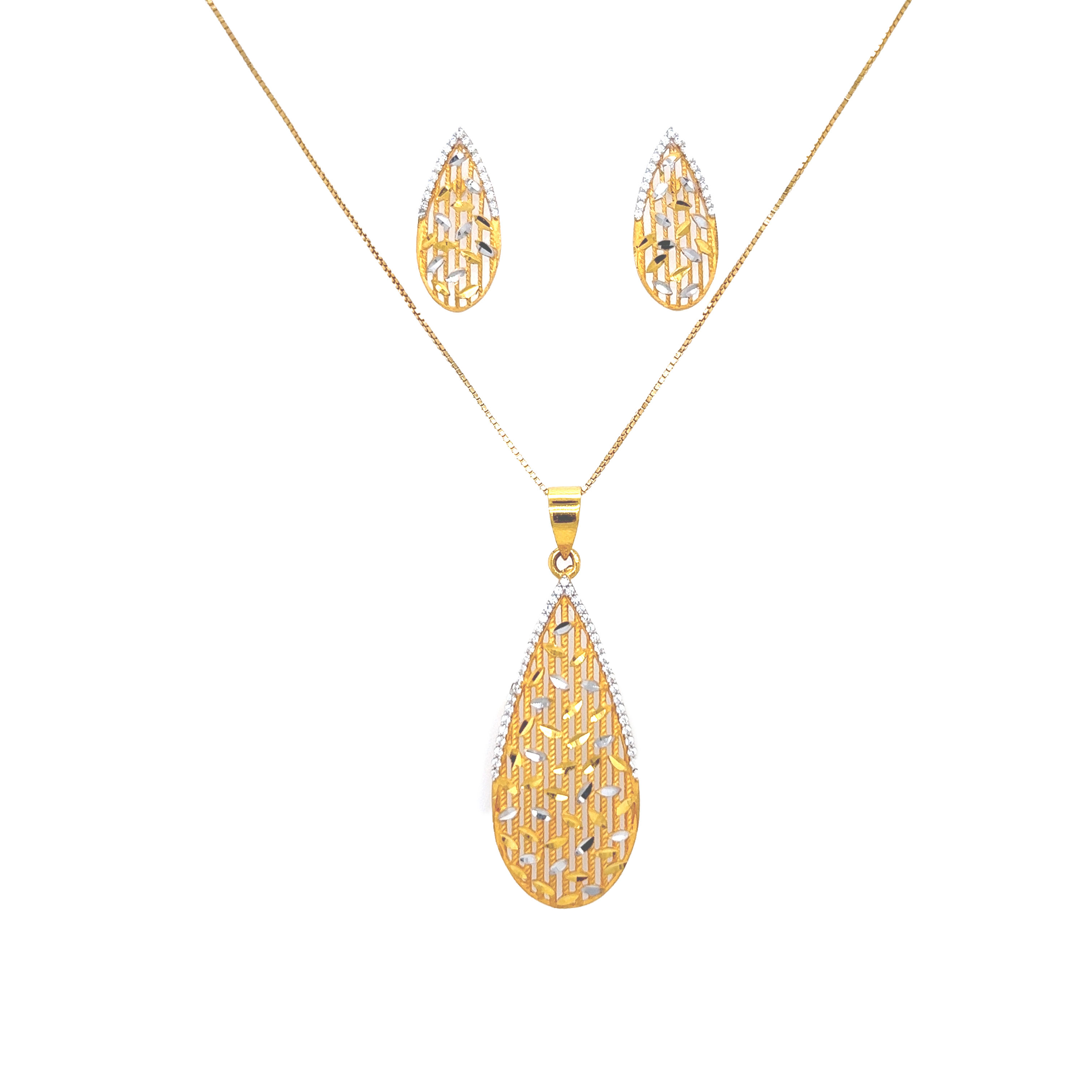 Elegant Teardrop Pendant Set