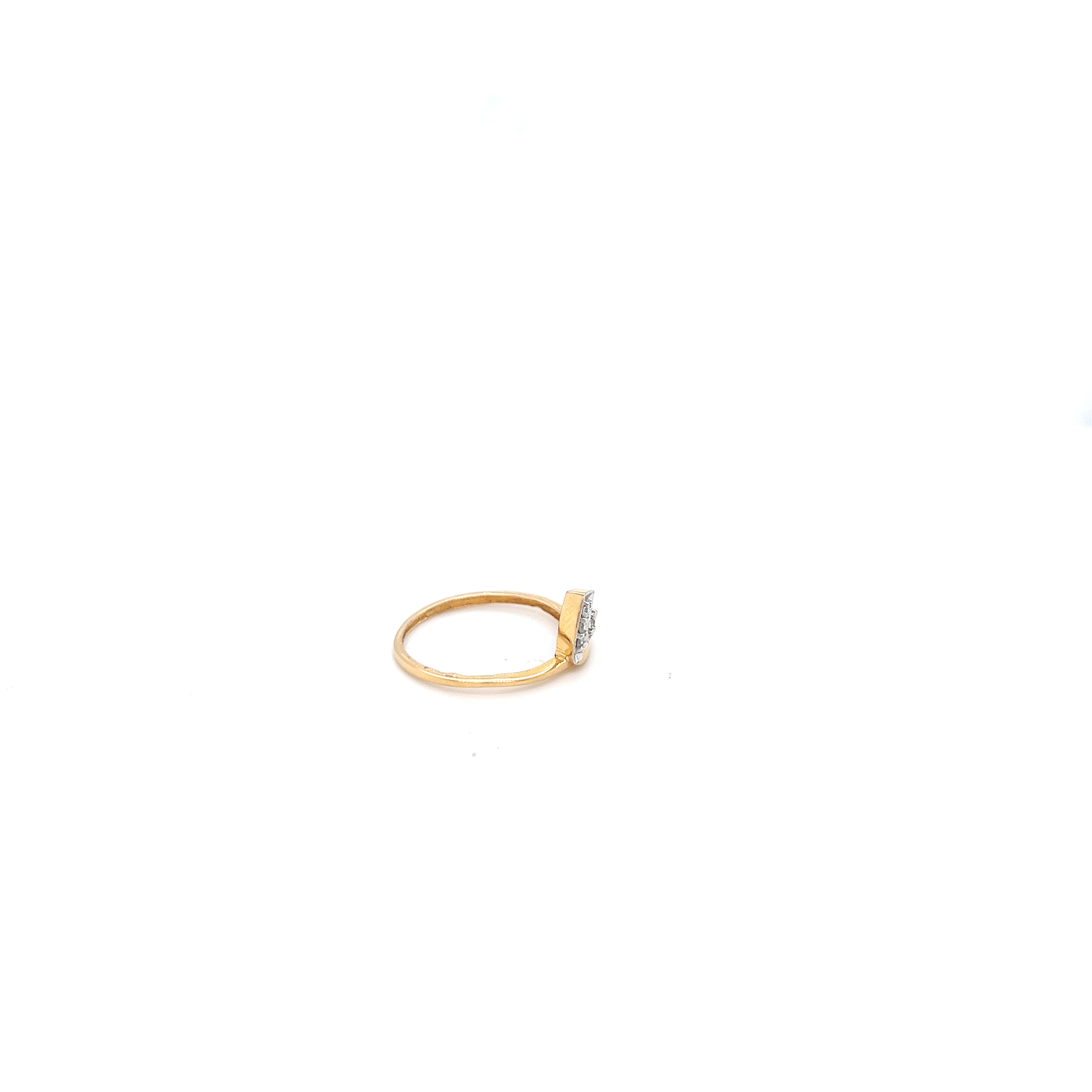 18K Gold Diamond adorn   ring