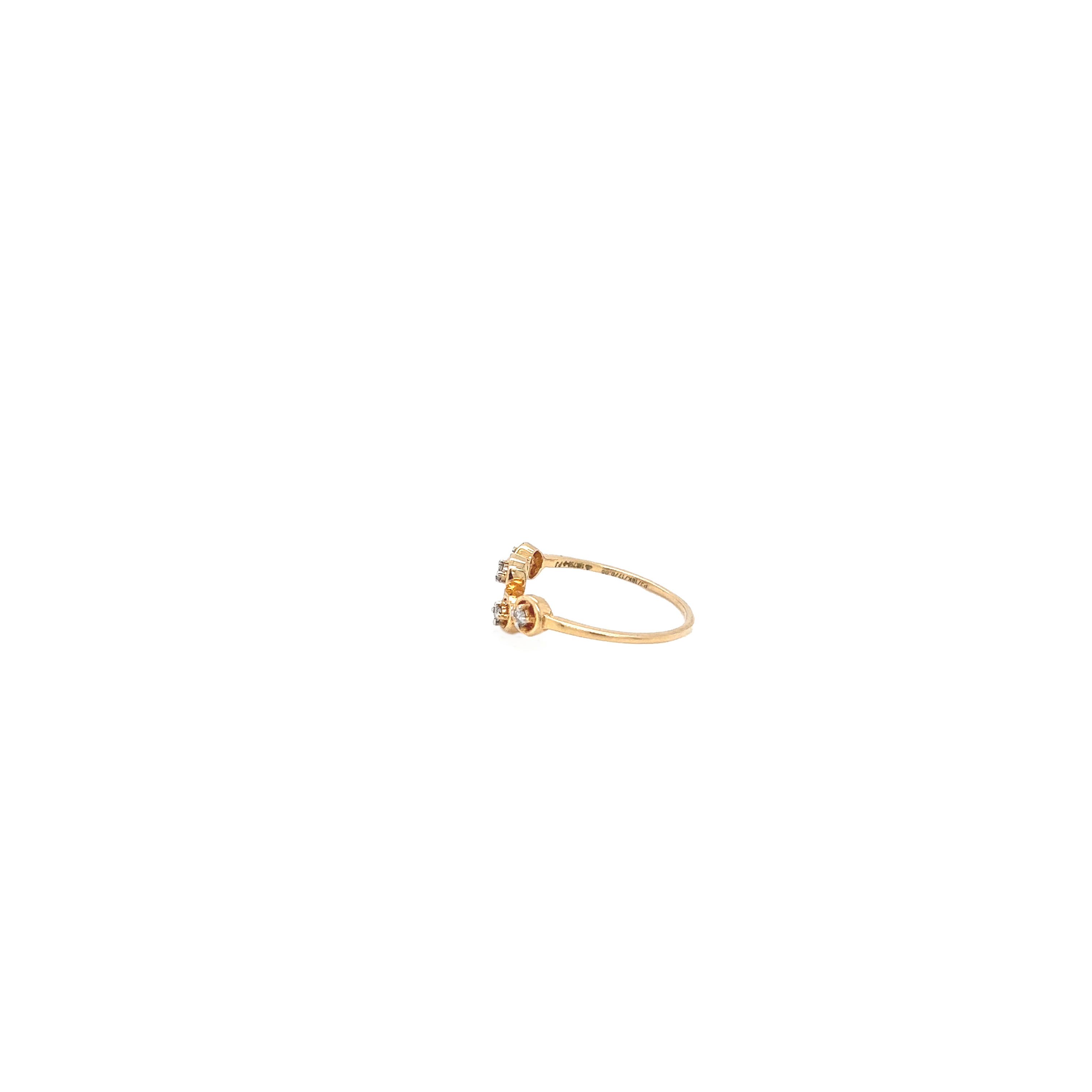 18K Gold Diamond  fetching ring