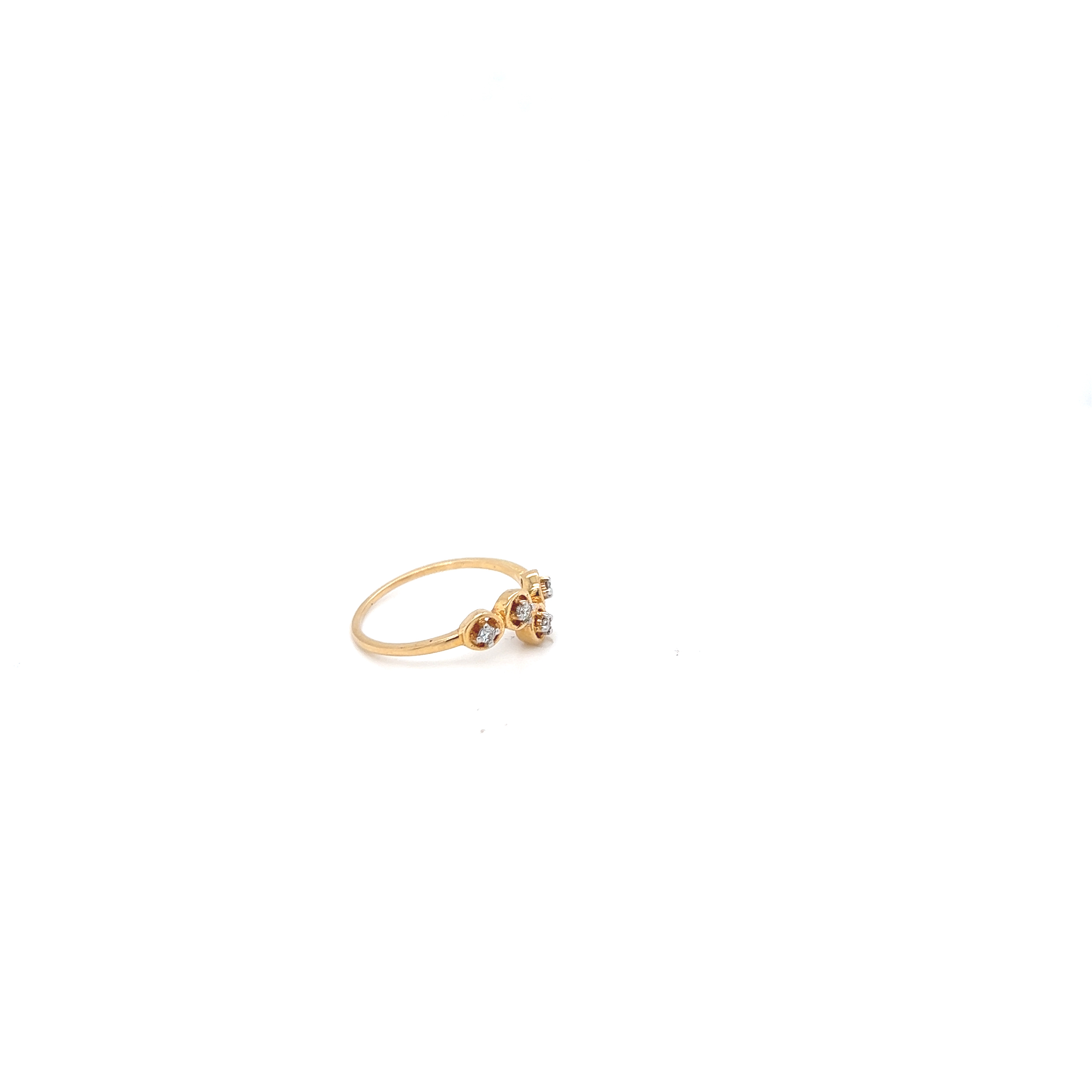 18K Gold Diamond  fetching ring