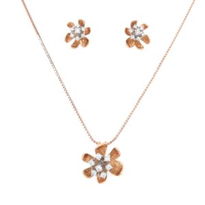 18k gold emerald diamond pendant set