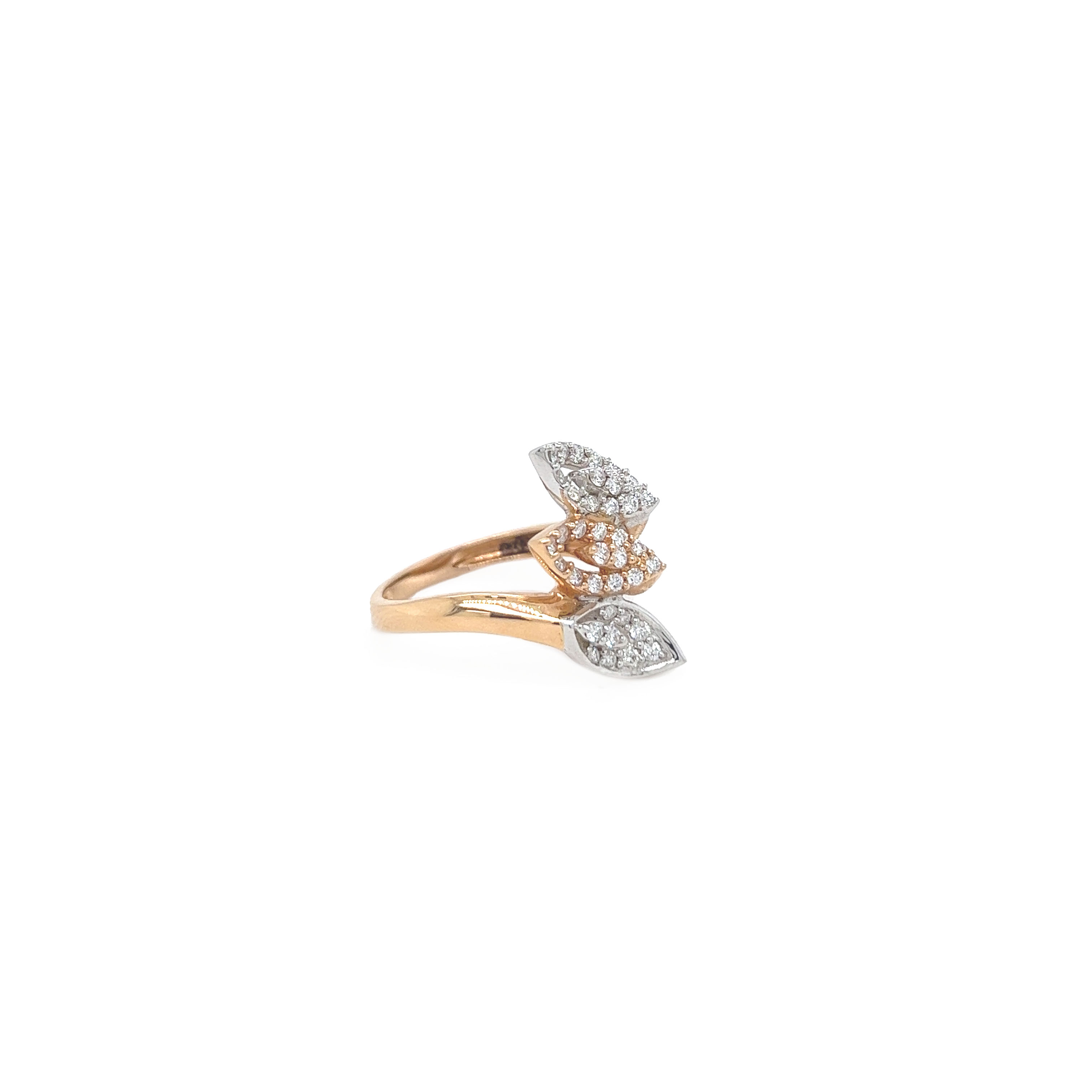 18k Gold Sweet Hurricane Diamond  Ring