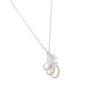 Upscale 18k gold diamond pendent