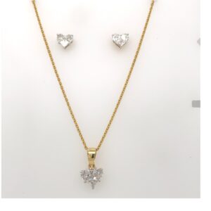 Heart shape pendent set