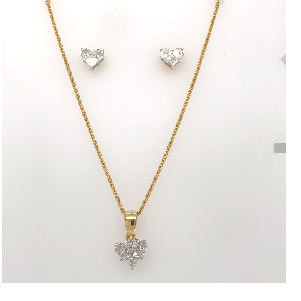 Heart shape pendent set
