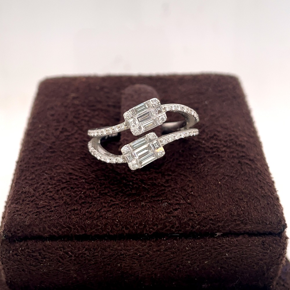 Terry Heart Twine Diamond Ring