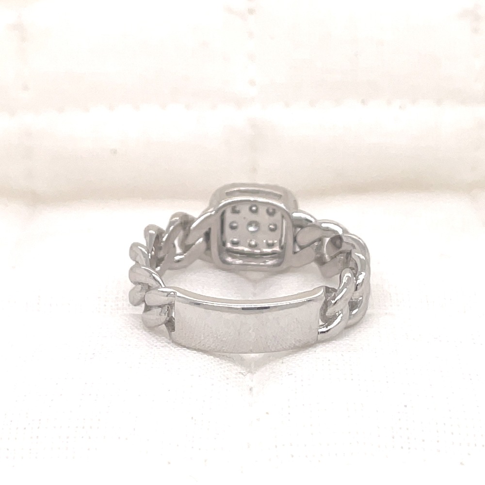 Elegant Floret Diamond Ring