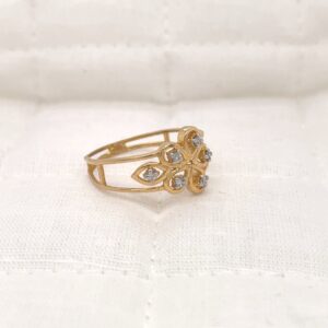 Trickel Diamond Ring