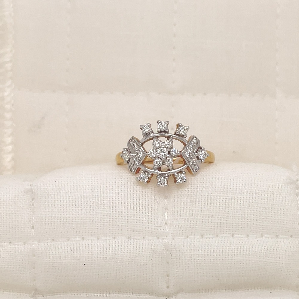 Classic Treble Diamond Ring