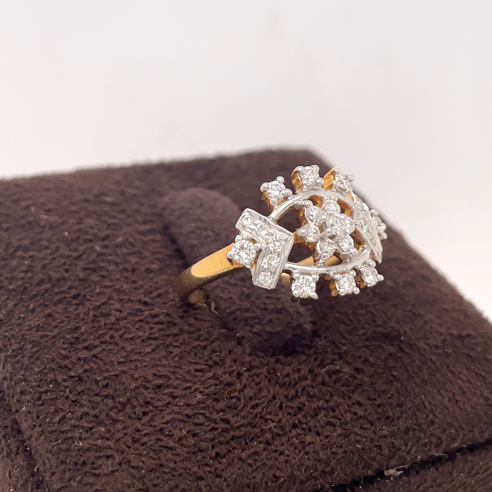 Classic Treble Diamond Ring
