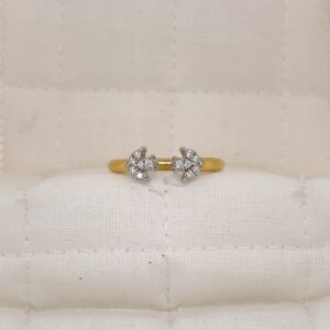 Posy Cluster Diamond Ring