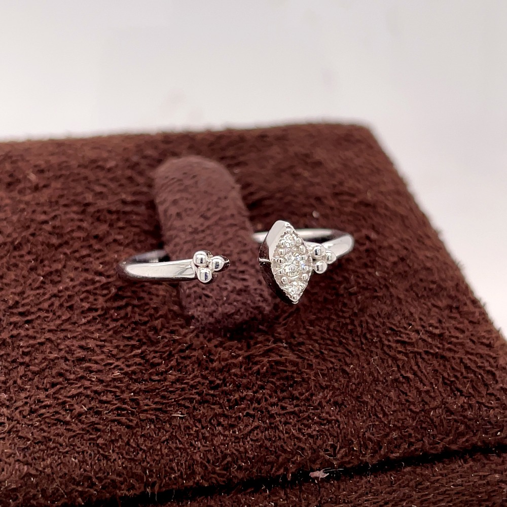 Linear Diamond Band
