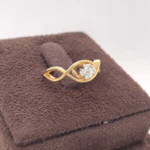 Curve Miracle Plate Diamond Ring