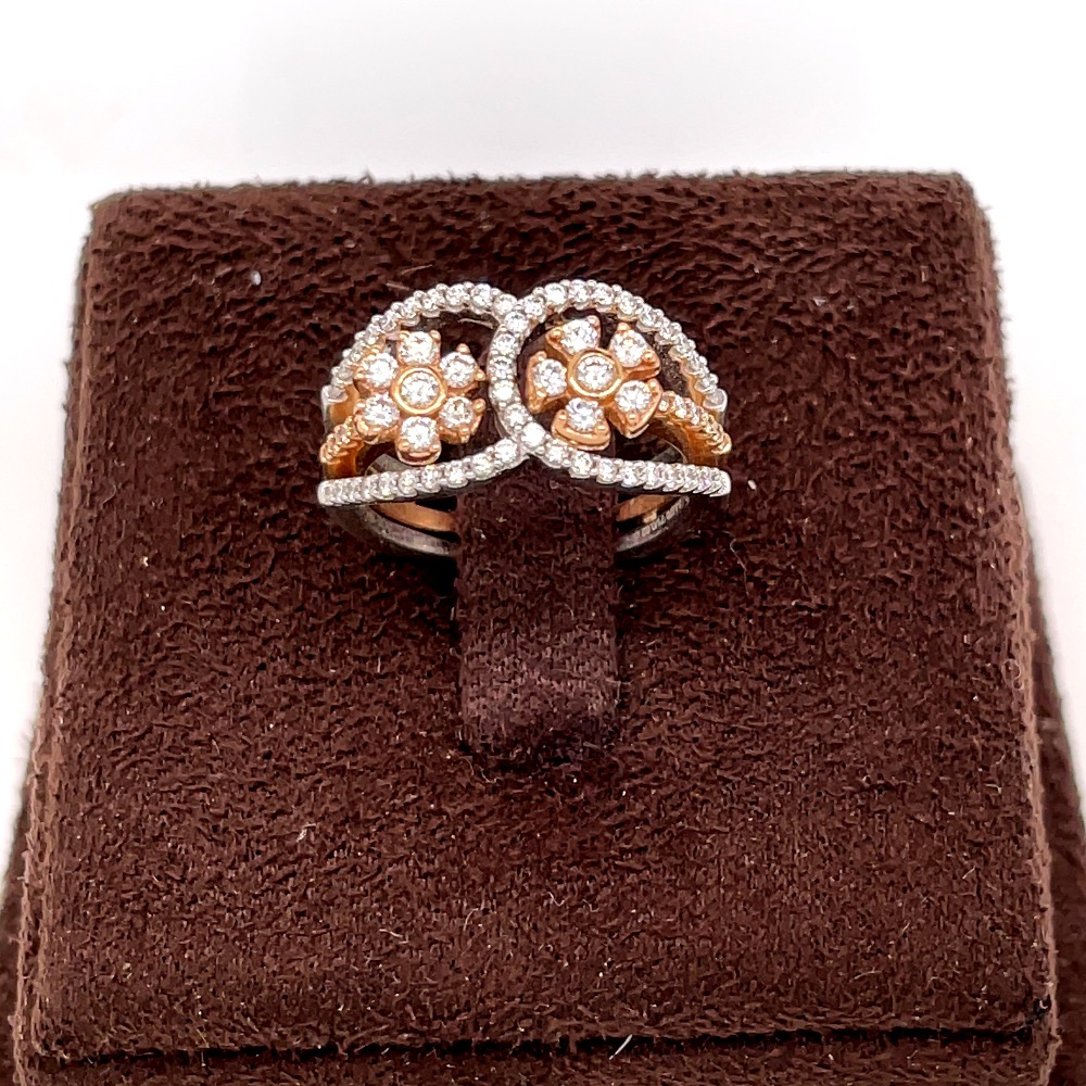 Classic floral diamond ring