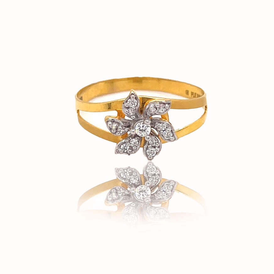 Floral gold ring