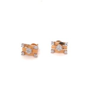 Drizzling stud earring