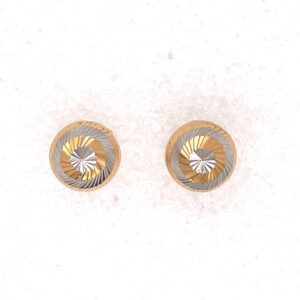 Stylish stud earring