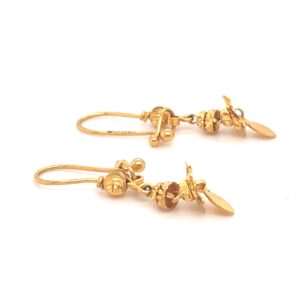 Allure hanging earring