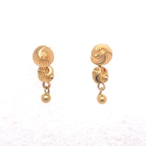 Thriiling hanging earrings