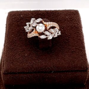 Alluring diamond ring