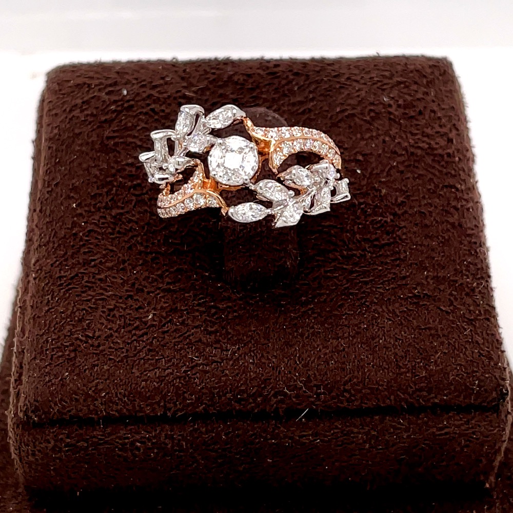 Alluring diamond ring