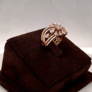 Majestic diamond ring