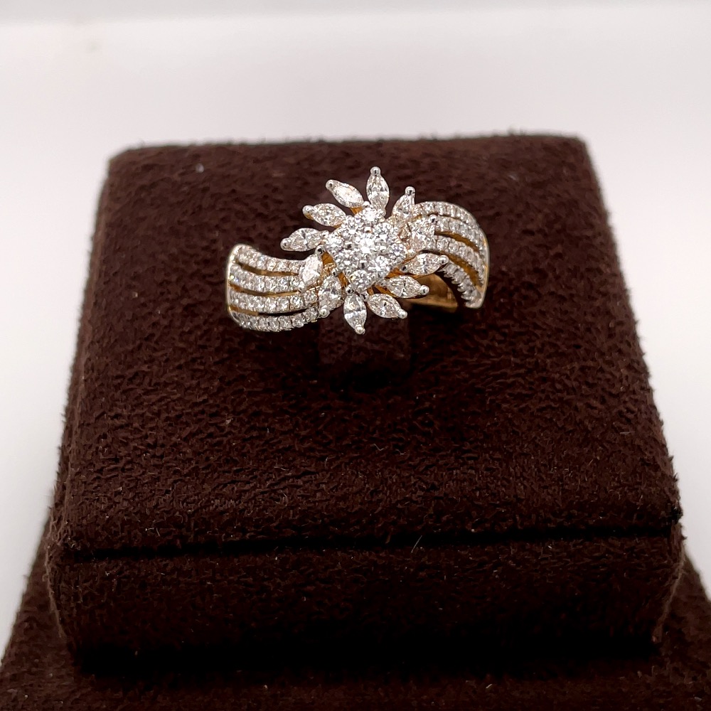 Marvellous diamond ring
