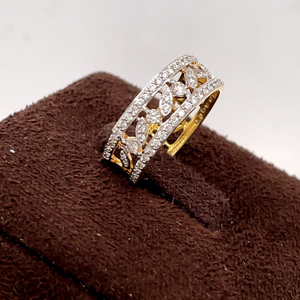 Dazzling diamond ring