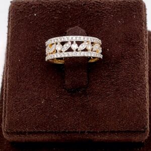 Dazzling diamond ring