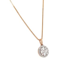 Shinning diamond pendant