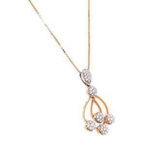 Glittering diamond pendant