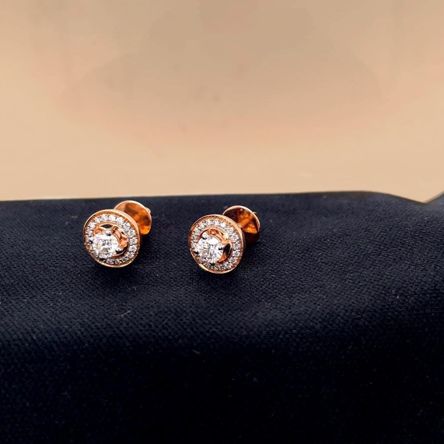 Diamond studs