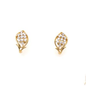 Leaf shaped earrings
